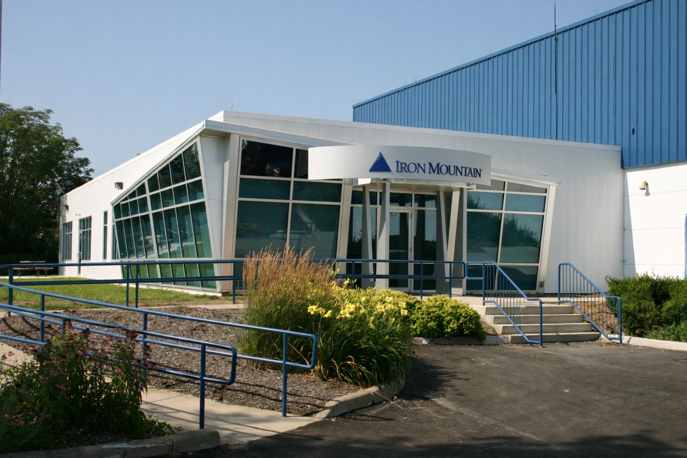 Iron Mountain main office building exterior